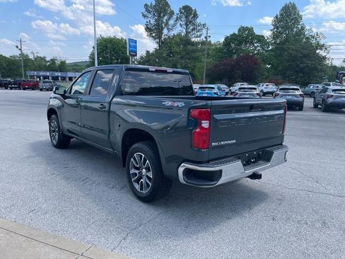 Used 2025 Chevrolet Silverado 1500 LT AWD/4WD image 6