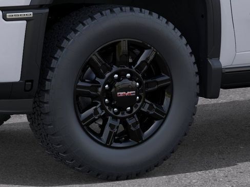 New 2026 GMC Sierra 3500 AT4 w/ AT4 Premium Plus Package AWD/4WD image 9