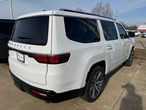 New 2025 Jeep Wagoneer Series II image 4