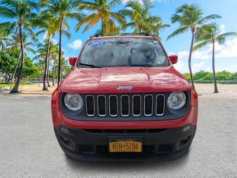 Used 2015 Jeep Renegade Latitude w/ Popular Equipment Group image 8