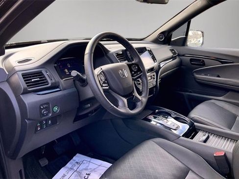 Used 2022 Honda Passport Elite image 11