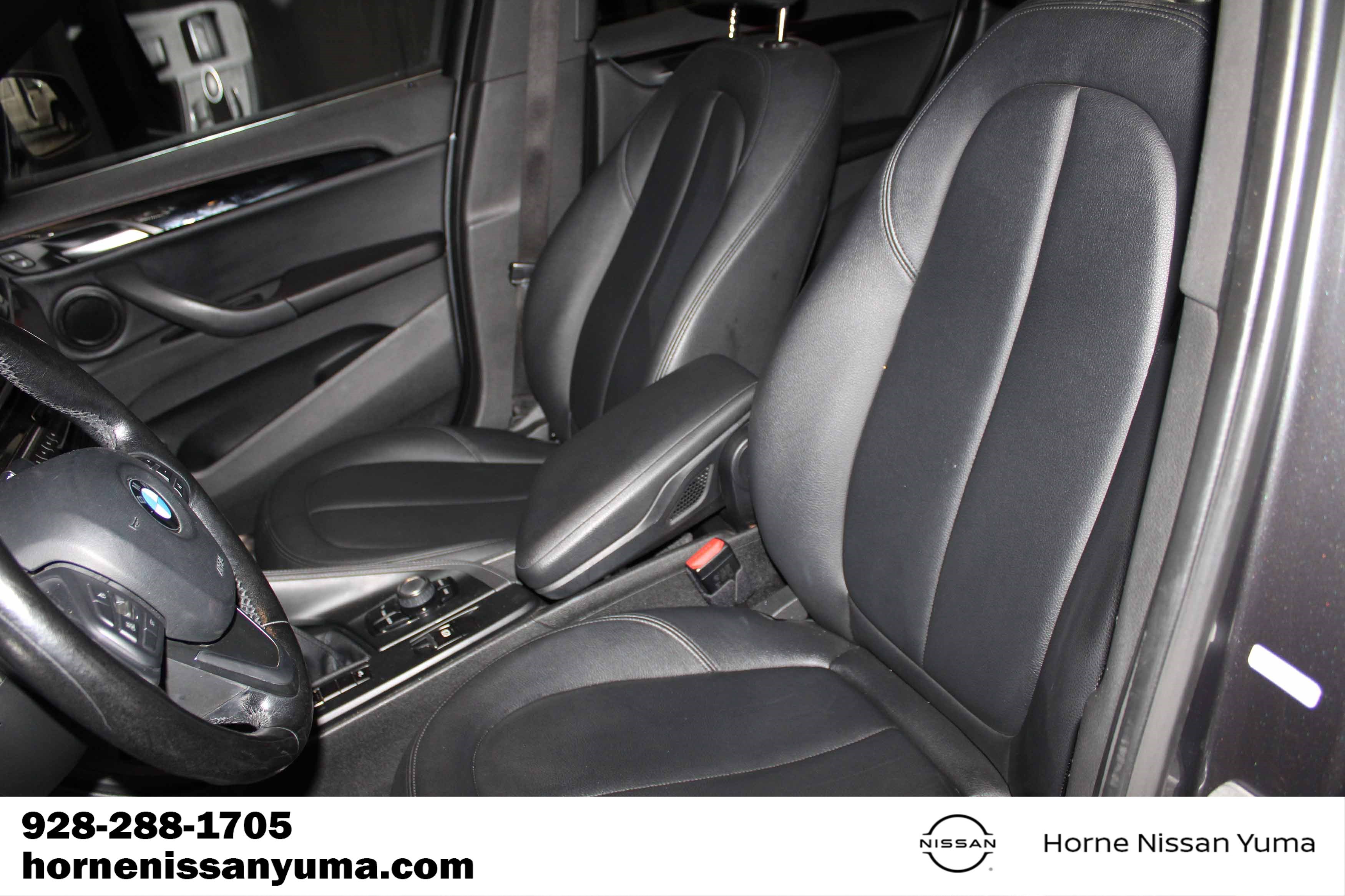 Used 2017 BMW X1 xDrive28i w/ Premium Package AWD/4WD image 4