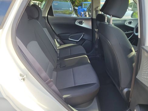 Used 2020 Kia Soul LX FWD image 12