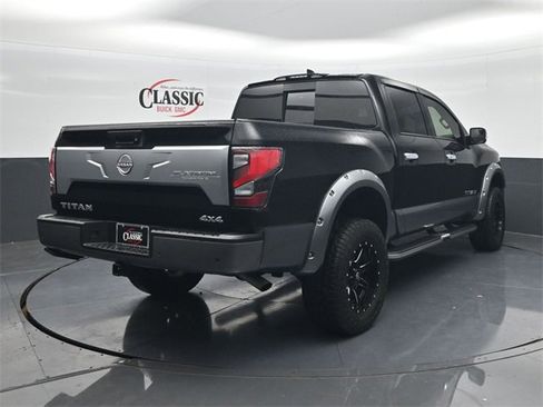 Used 2024 Nissan Titan Platinum Reserve w/ Moonroof Package image 7