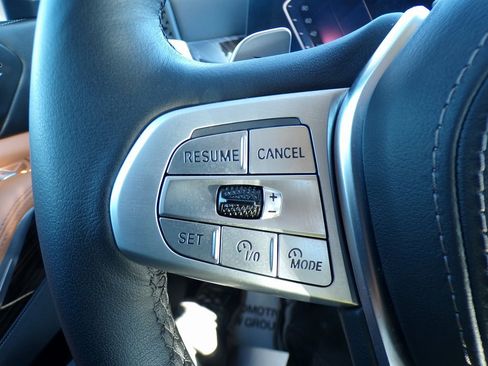 Certified 2025 BMW X7 xDrive40i image 23