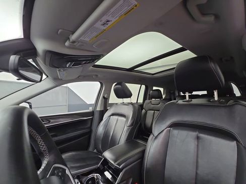 Used 2022 Jeep Grand Cherokee L Limited image 22