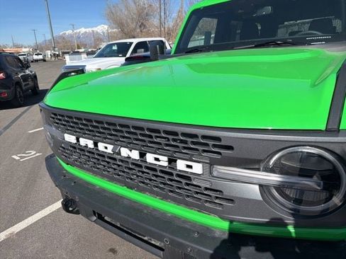 New 2025 Ford Bronco Badlands AWD/4WD image 8