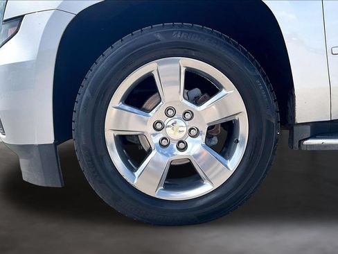 Used 2018 Chevrolet Tahoe Premier RWD image 8