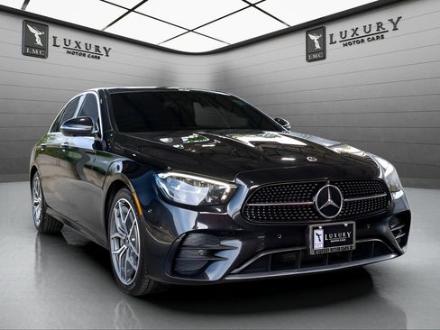 Used 2023 Mercedes-Benz E 450 4MATIC Sedan image 1