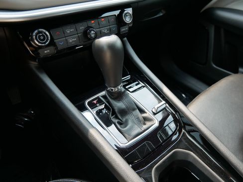 Used 2025 Jeep Compass Limited AWD/4WD image 22