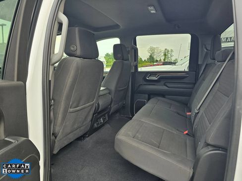 Used 2024 Chevrolet Silverado 2500 LT AWD/4WD image 31