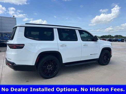 Used 2023 Jeep Wagoneer Series II RWD image 3