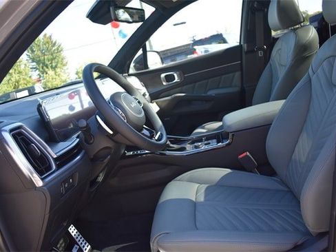 New 2025 Kia Sorento SX Prestige w/ Sage Leather Package image 27