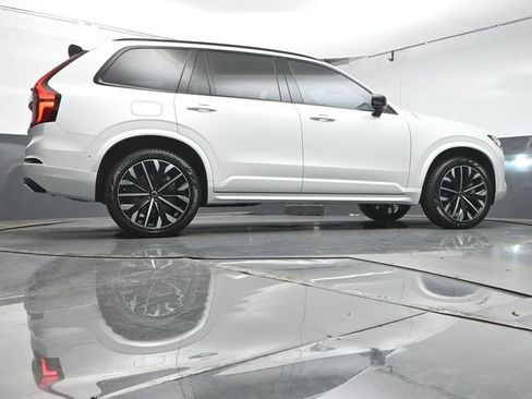 Used 2026 Volvo XC90 B6 Ultra w/ Protection Package Premier AWD/4WD image 41