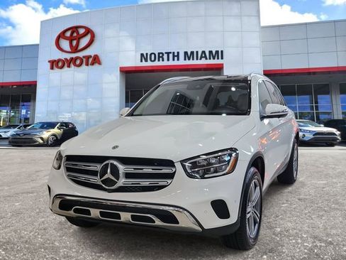 Used 2022 Mercedes-Benz GLC 300 image 2