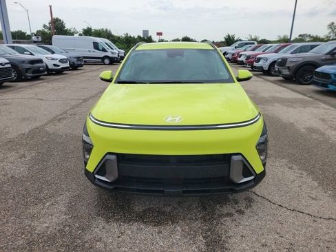 Used 2025 Hyundai Kona SEL AWD/4WD image 18