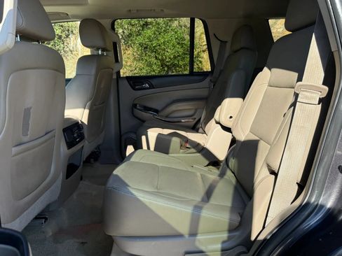 Used 2015 GMC Yukon SLT w/ Open Road Package AWD/4WD image 16