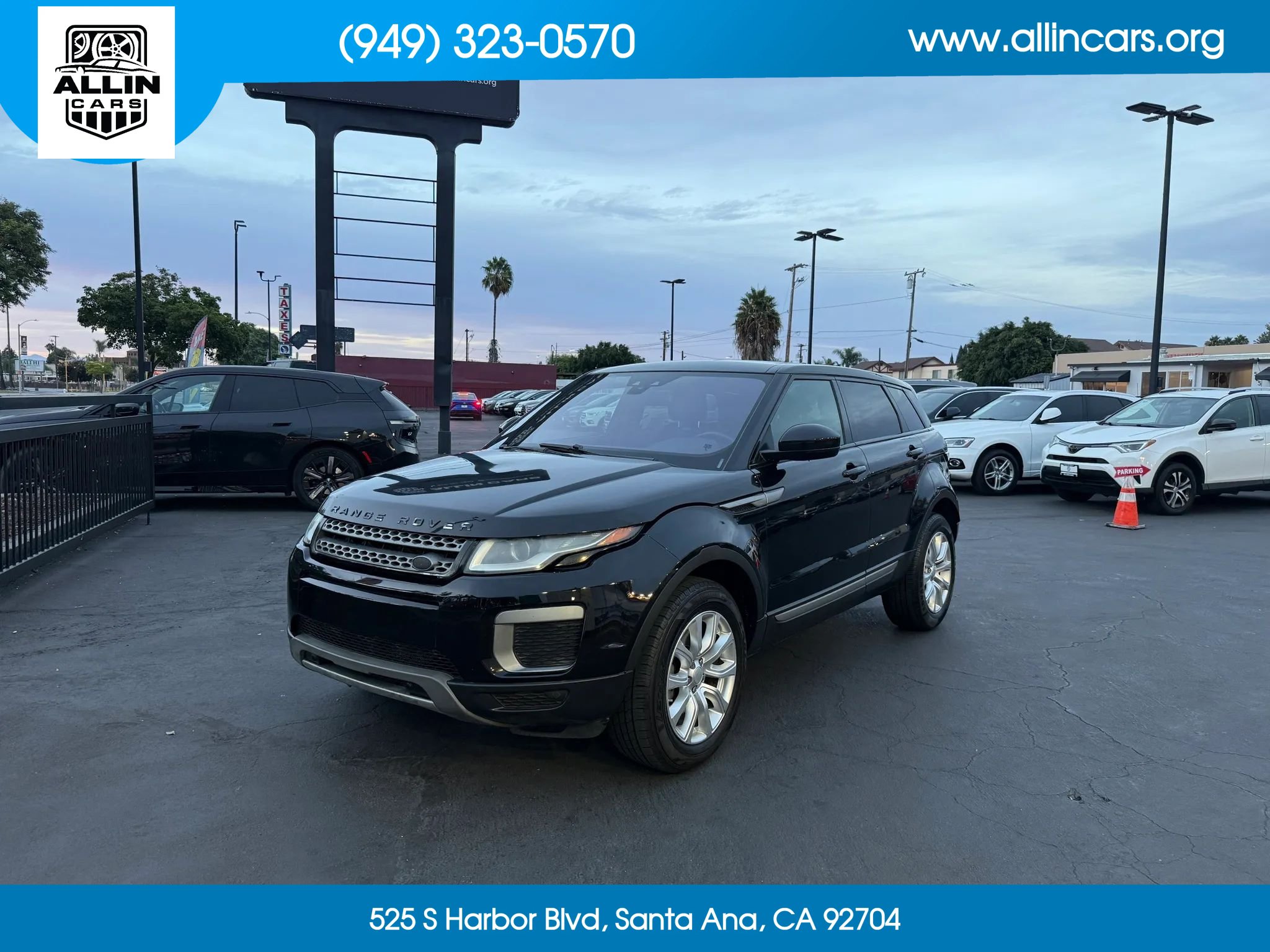 Used 2017 Land Rover Range Rover Evoque SE AWD/4WD image 1