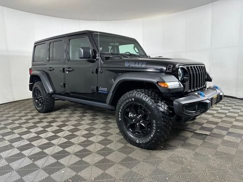 Used 2023 Jeep Wrangler Unlimited w/ Cold Weather Group image 2