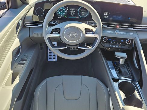 New 2026 Hyundai Elantra Sport FWD image 7