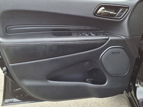 Used 2021 Dodge Durango SRT Hellcat w/ Technology Group image 12