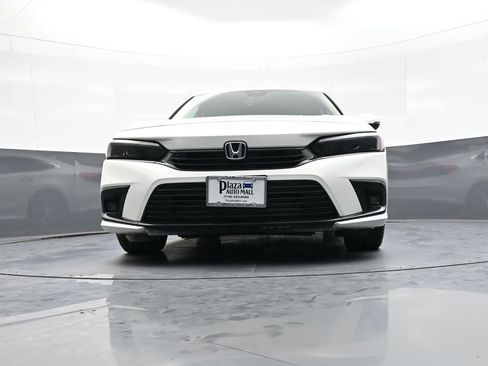 Used 2022 Honda Civic Touring image 27