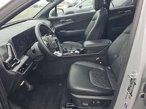 Used 2024 Kia Sportage X-Line w/ X-Line Premium Package image 5