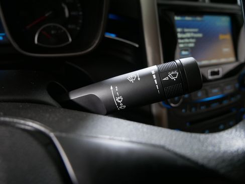 Used 2013 Chevrolet Malibu LT FWD image 31