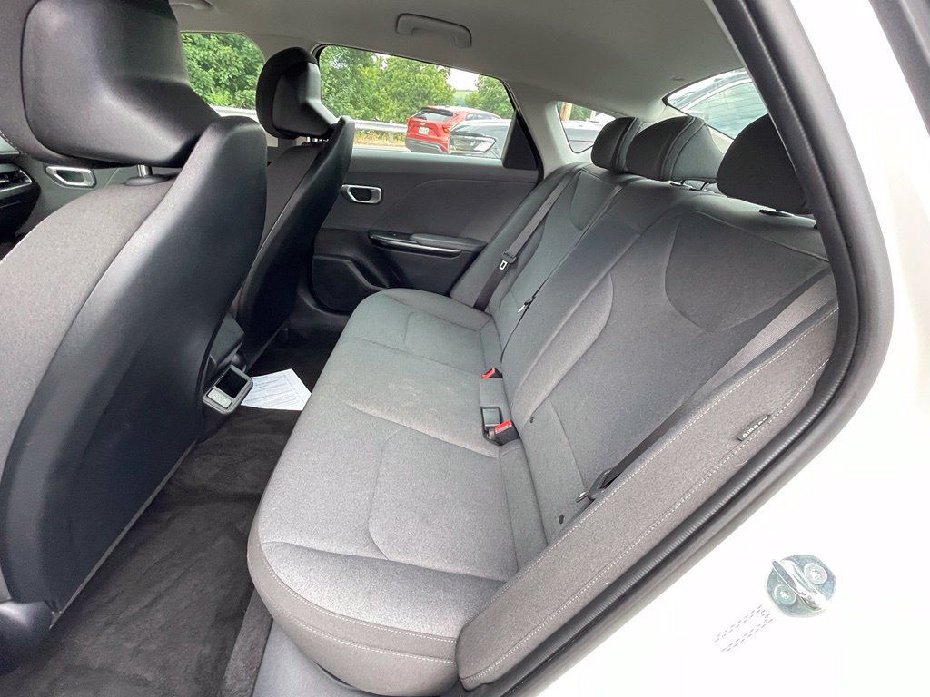 Used 2025 Kia K4 FWD image 15