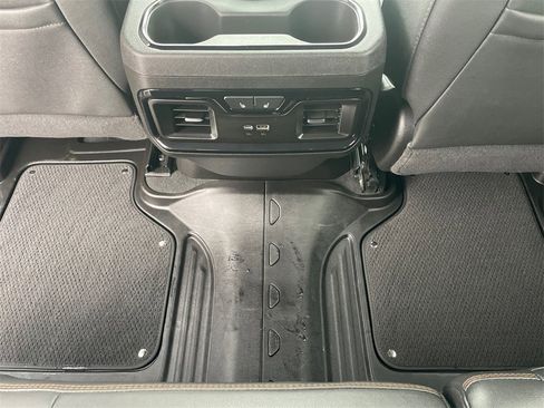 Used 2025 GMC Sierra 2500 AT4 w/ AT4 Premium Plus Package image 49