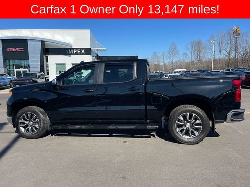 Used 2024 Chevrolet Silverado 1500 LT w/ Z71 Off-Road Package image 2