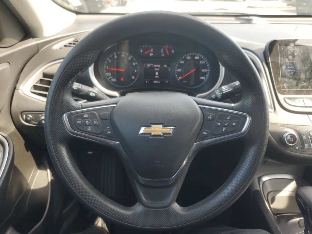 Used 2025 Chevrolet Malibu LT FWD image 19