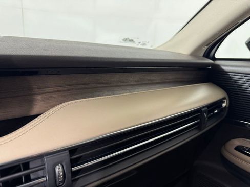 Certified 2022 Lincoln Corsair Reserve w/ Equipment Group 201A image 47