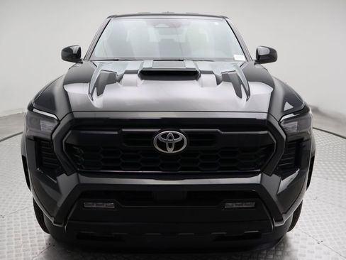 Certified 2024 Toyota Tacoma TRD Sport image 4