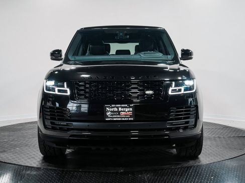 Used 2020 Land Rover Range Rover HSE image 2