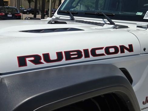 Certified 2024 Jeep Wrangler Unlimited Rubicon AWD/4WD image 12