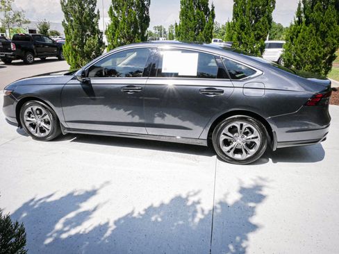 Used 2024 Honda Accord EX-L image 7