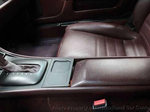 Used 1988 Porsche 944 Coupe image 33