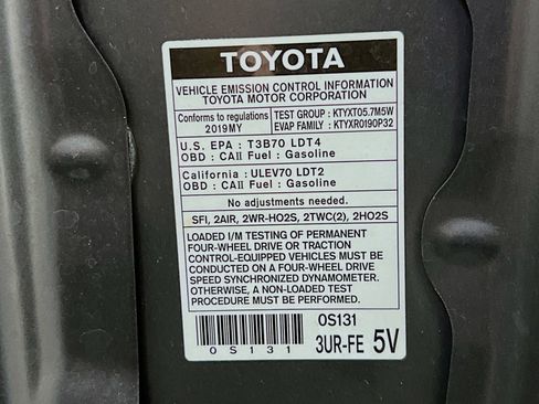 Used 2019 Toyota Sequoia SR5 image 22