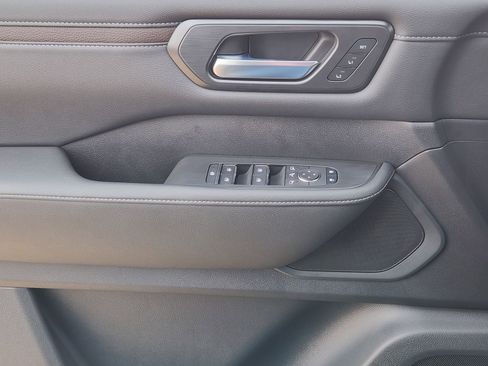 New 2026 Nissan Armada SL image 20