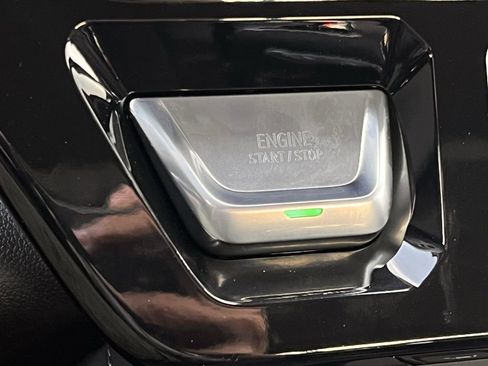 New 2026 GMC Sierra 1500 Denali w/ Denali Reserve Package image 17