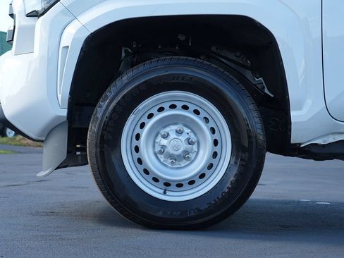 Used 2025 Toyota Tacoma SR RWD image 10