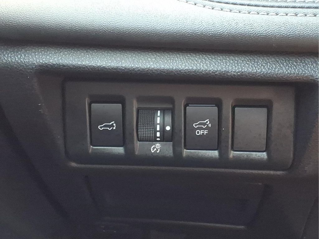 Used 2024 Subaru Outback Limited XT AWD/4WD image 20