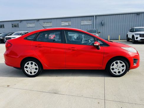 Used 2013 Ford Fiesta SE image 31