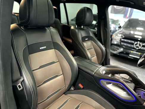 Used 2021 Mercedes-Benz GLS 63 AMG 4MATIC image 37