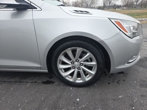 Used 2015 Buick LaCrosse Leather image 6
