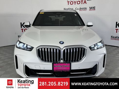 Used 2024 BMW X5 xDrive50e image 10