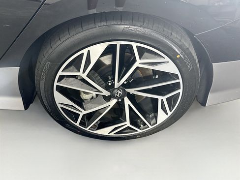 Used 2023 Hyundai Ioniq 6 SEL w/ Cargo Package image 11