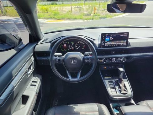 Used 2025 Honda CR-V Sport-L image 28
