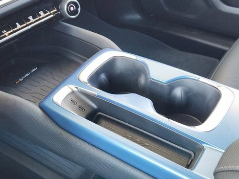 New 2026 Chevrolet Equinox EV LT image 43